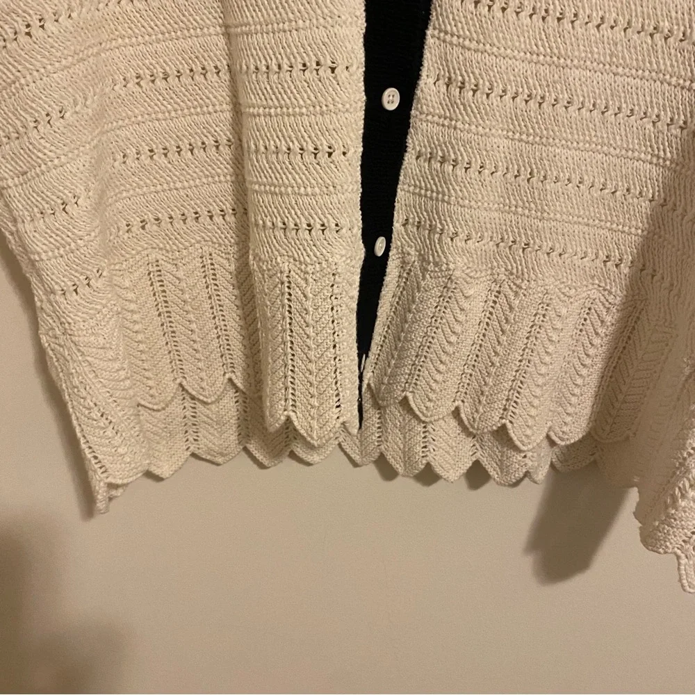 Torrid White and Black Crochet Button Front Tank size 2